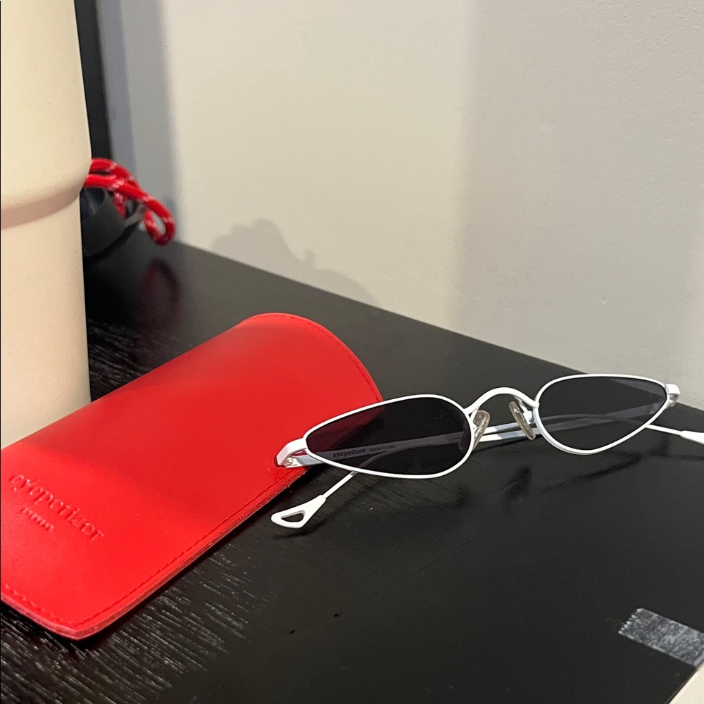White Eyepetizer Italian Sunglasses with Red Case